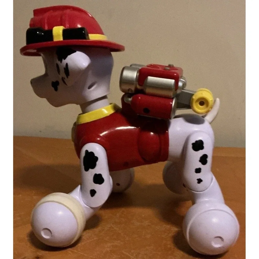 Spin Master ZoomerPAW Patrol Talking‎ Marshal Interactive Skating Dalmatian 11